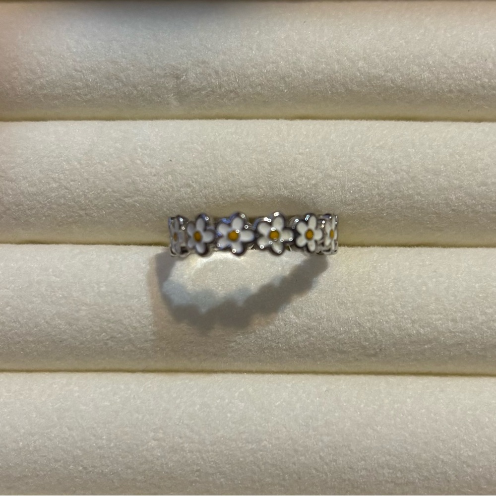 Pura Vida Floral Silver Ring